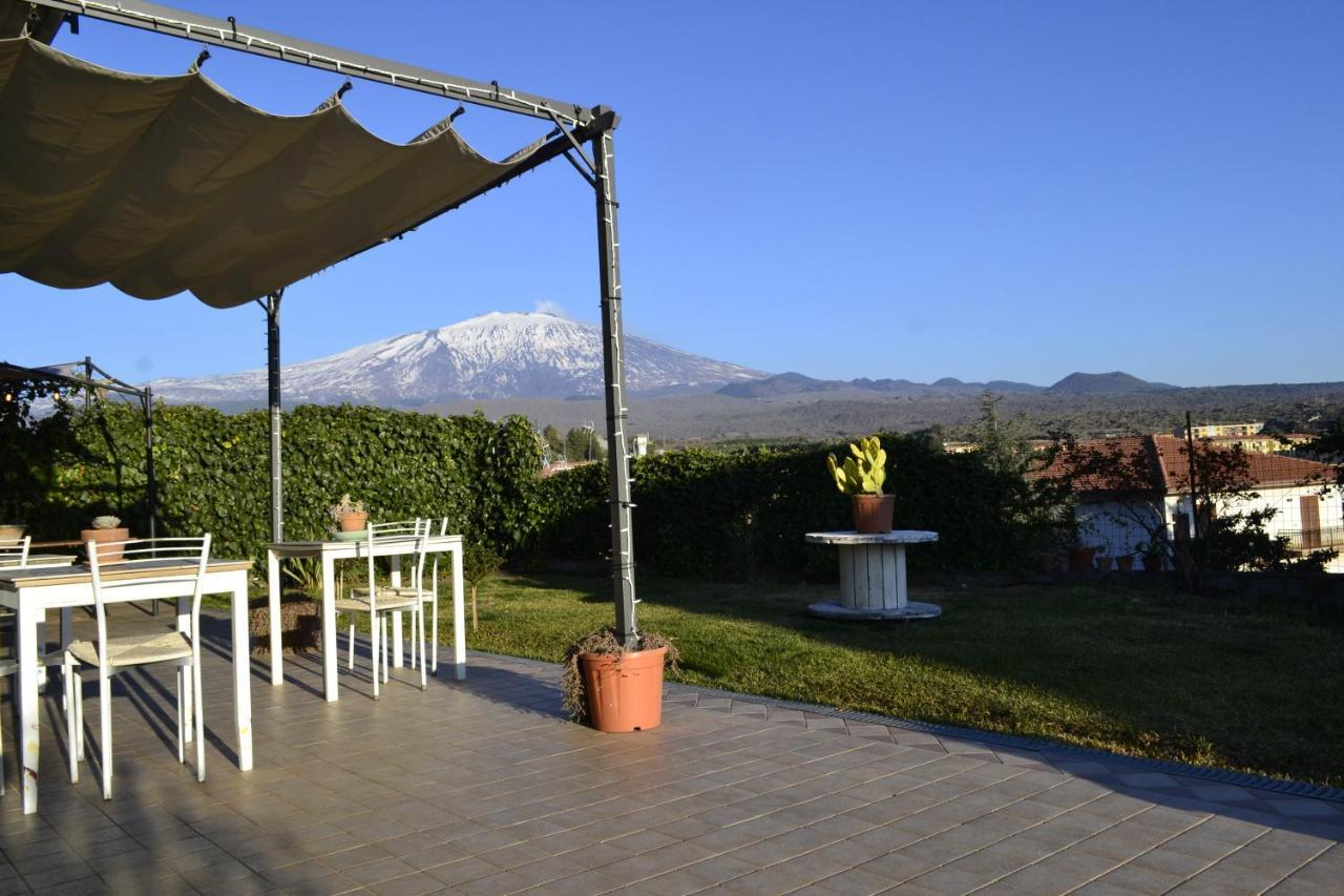 ブロンテ Good Morning Etna Bed & Breakfast エクステリア 写真