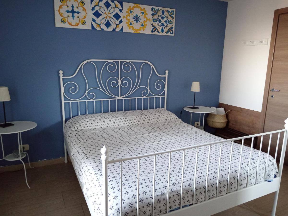 ブロンテ Good Morning Etna Bed & Breakfast エクステリア 写真