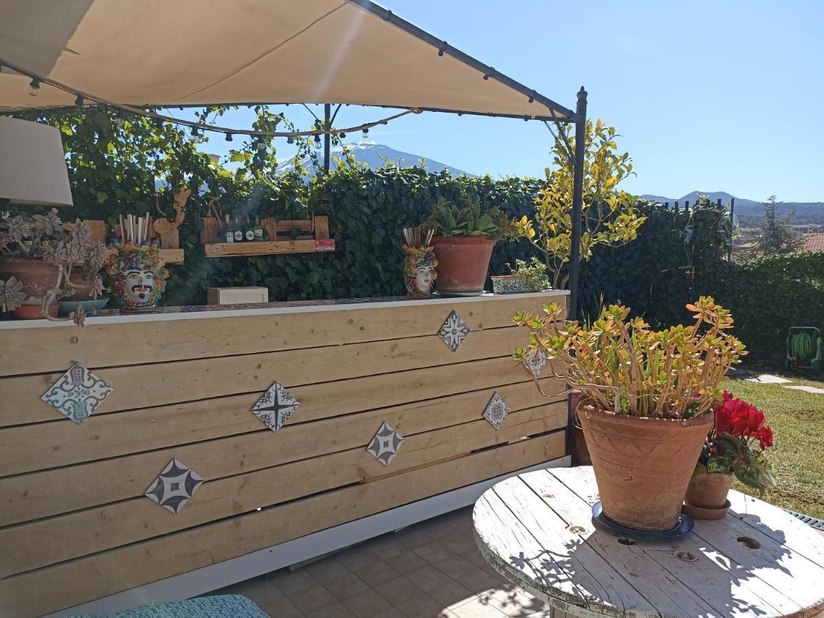 ブロンテ Good Morning Etna Bed & Breakfast エクステリア 写真